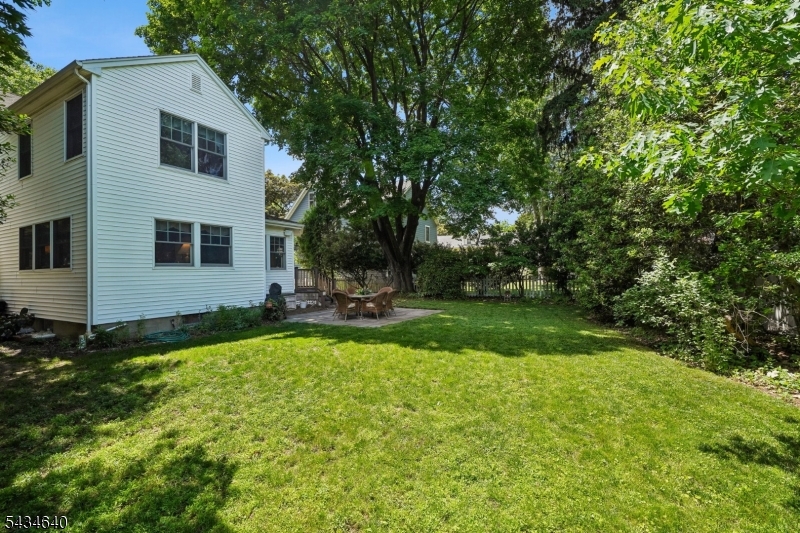20 West End Ave