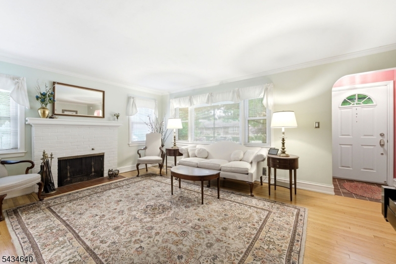20 West End Ave