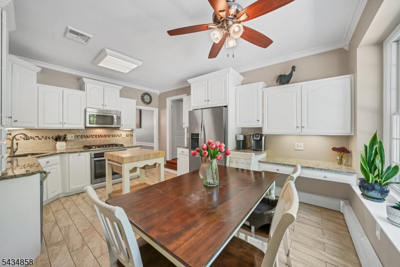 44 Nestlingwood Drive