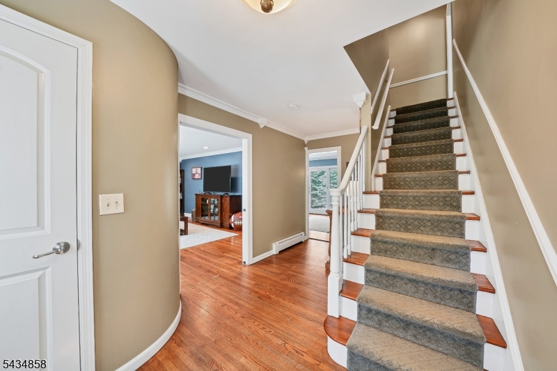 44 Nestlingwood Drive