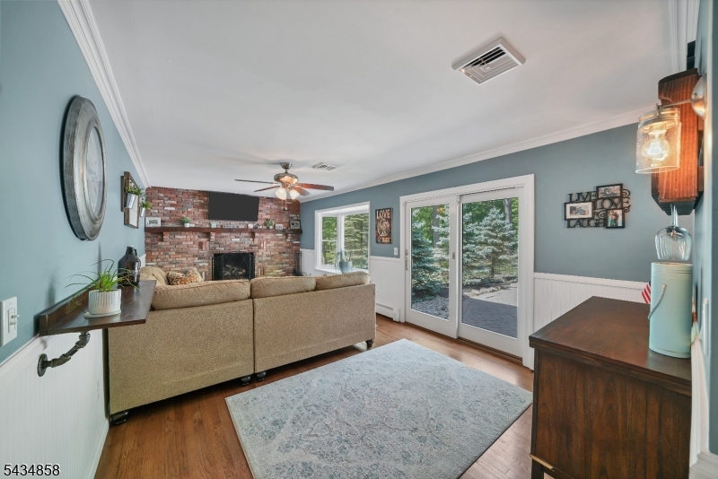 44 Nestlingwood Drive