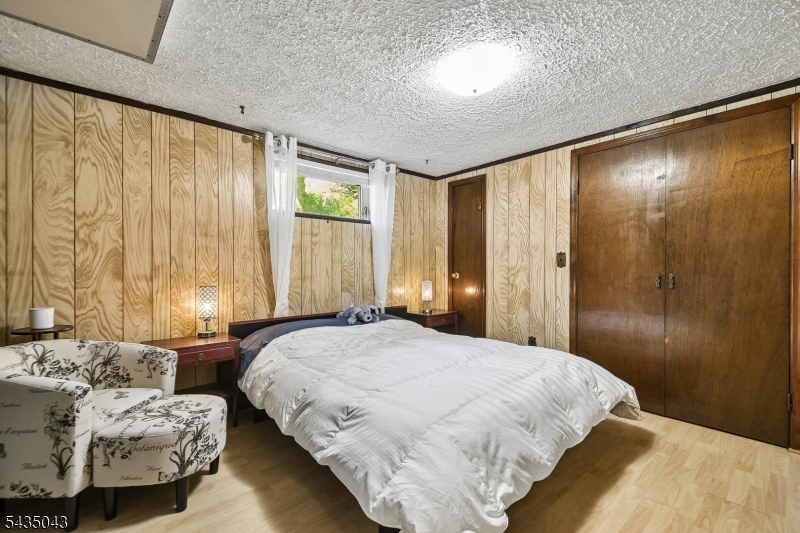 14 Hilldale Rd