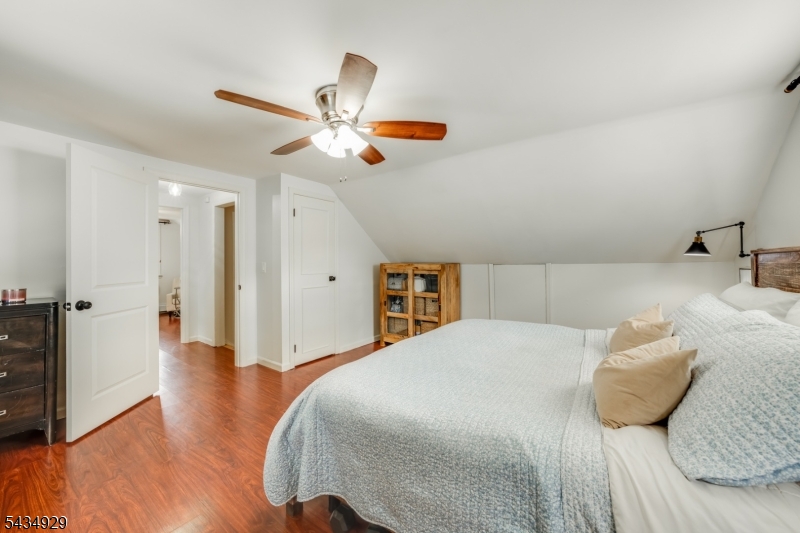 232 W Linden Ave