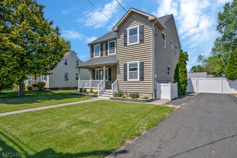 203 Harris Ave