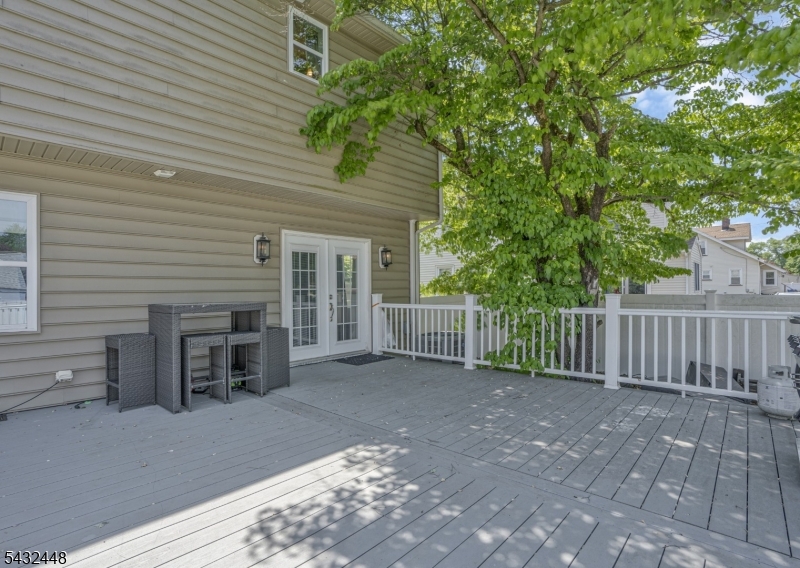 203 Harris Ave