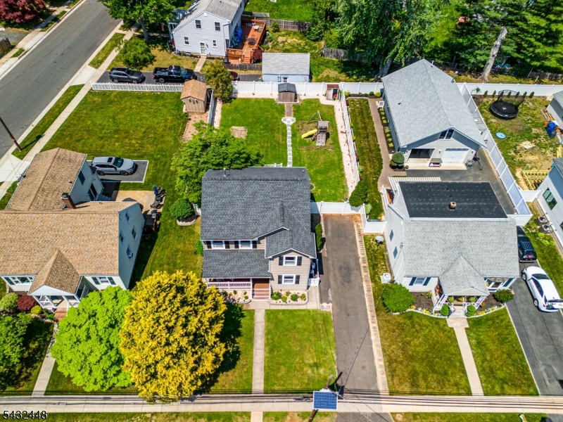 203 Harris Ave