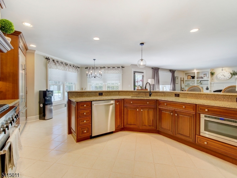 23 Ryerson Rd