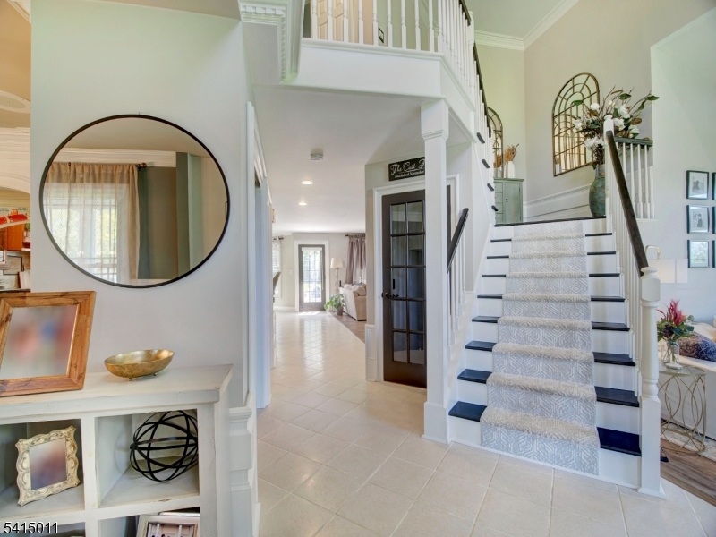 23 Ryerson Rd