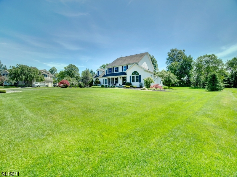 23 Ryerson Rd