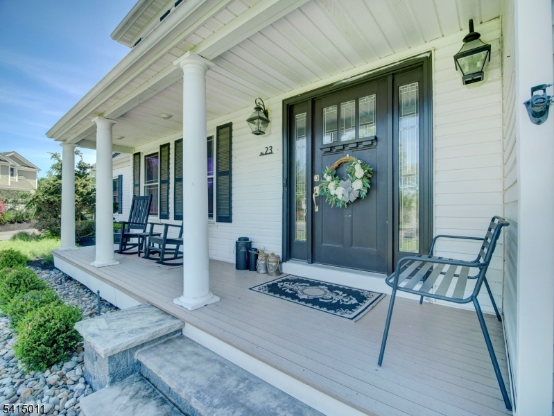 23 Ryerson Rd
