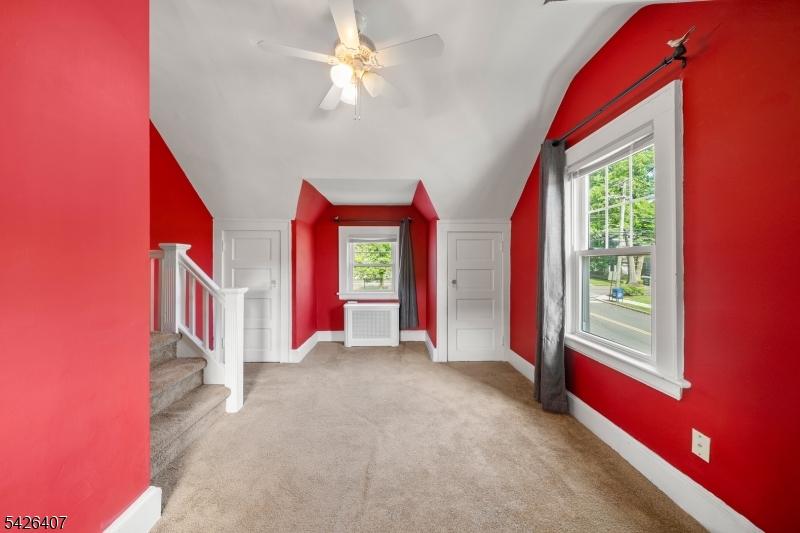 192 Gregory Ave