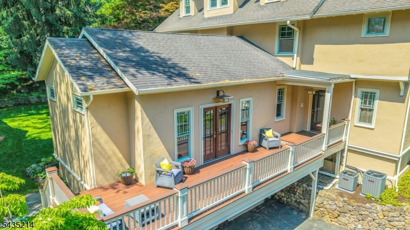74 Ball Rd