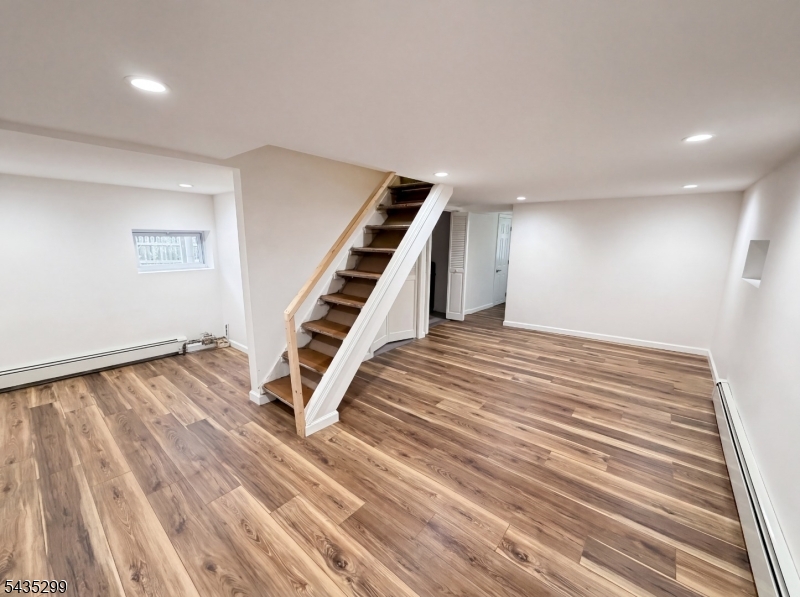 20 Alpine Rd