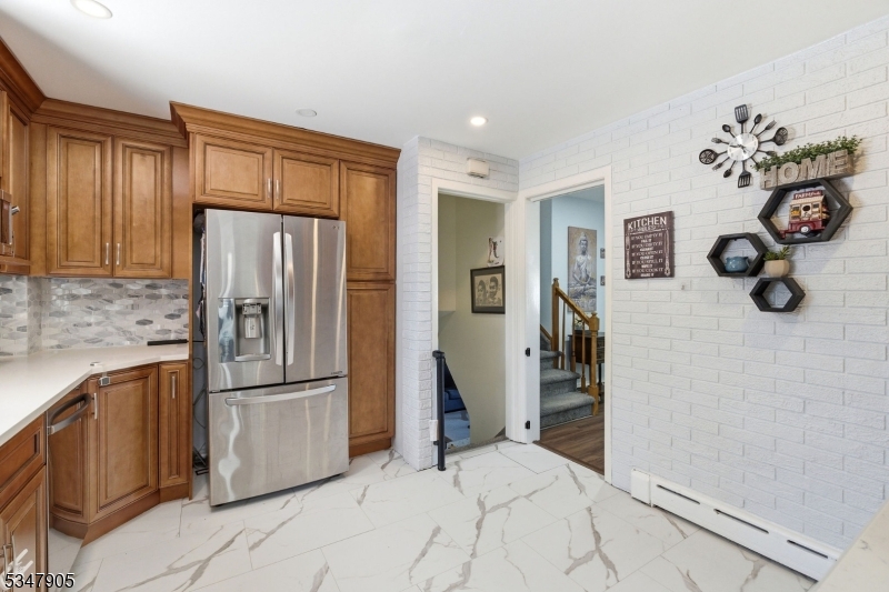 205 New Dover Rd