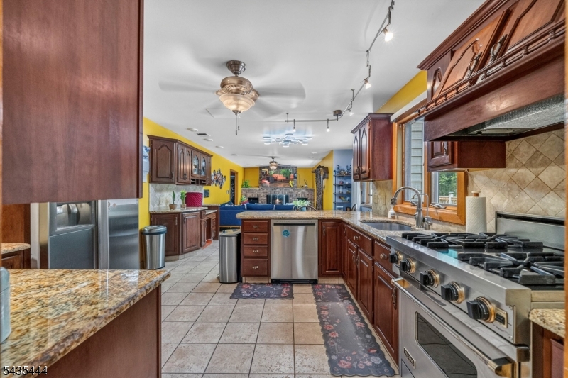 5110 Berkshire Valley Rd