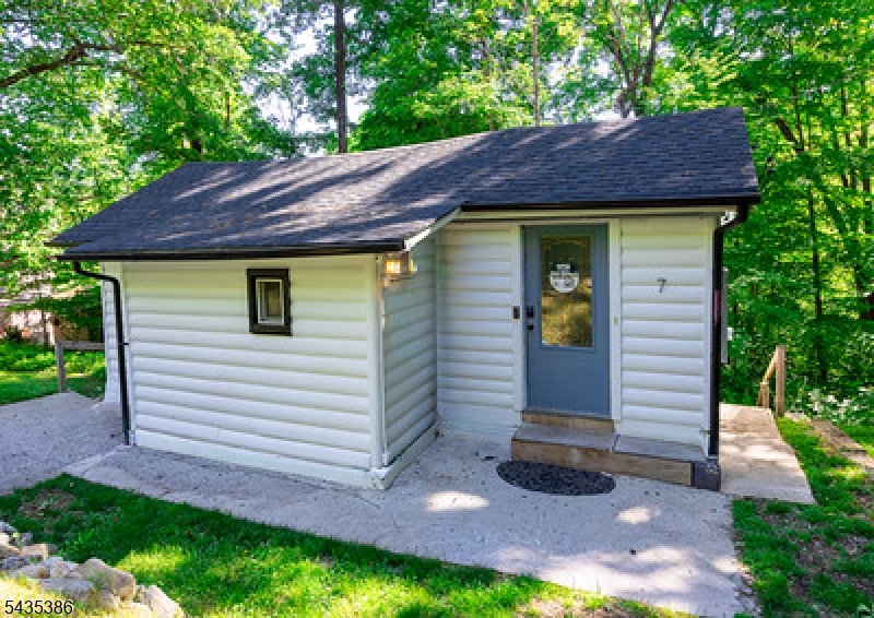 7 Birch Road