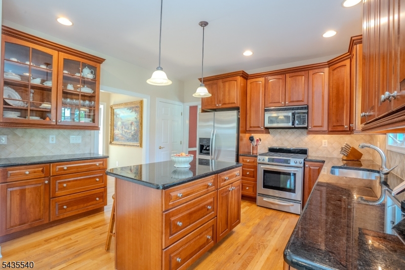 44 Titus Rd