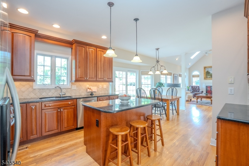 44 Titus Rd