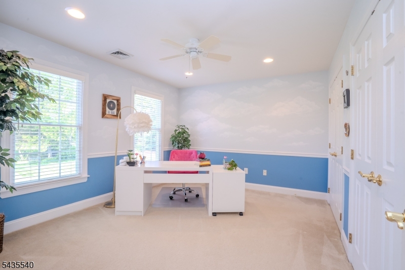 44 Titus Rd