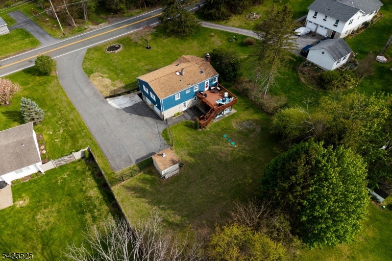 29 Lake Wallkill Rd