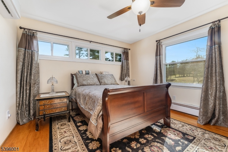 417 Mountain Rd