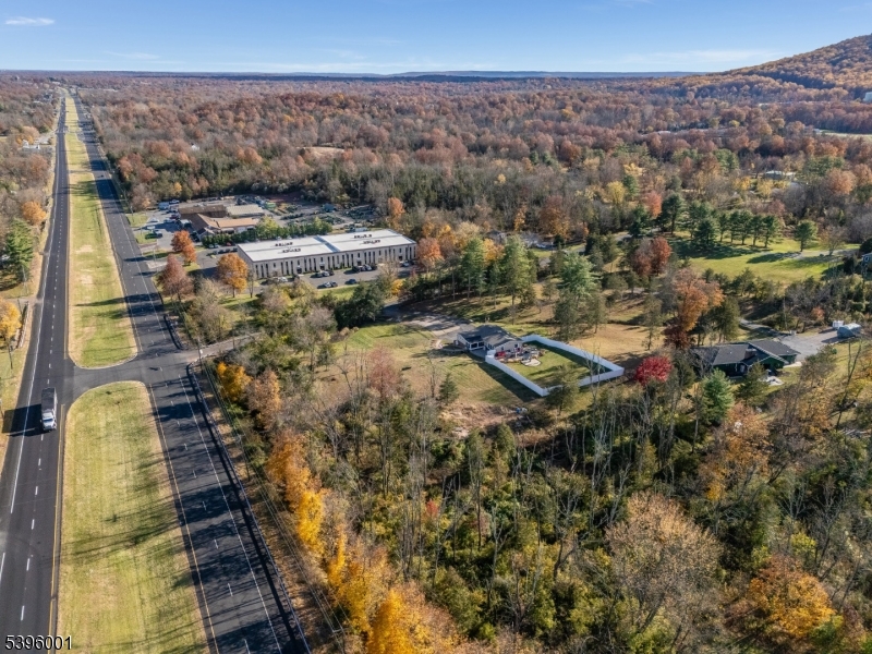 417 Mountain Rd
