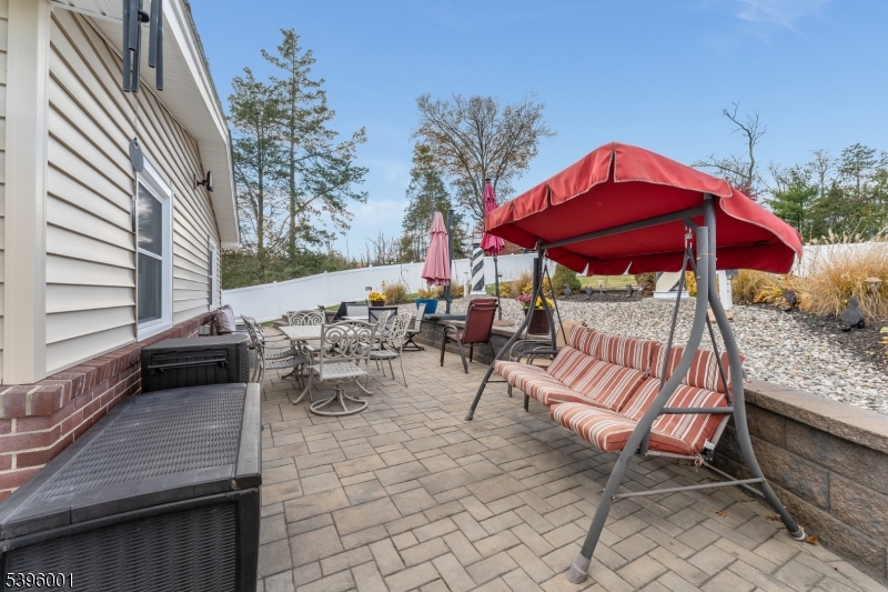 417 Mountain Rd