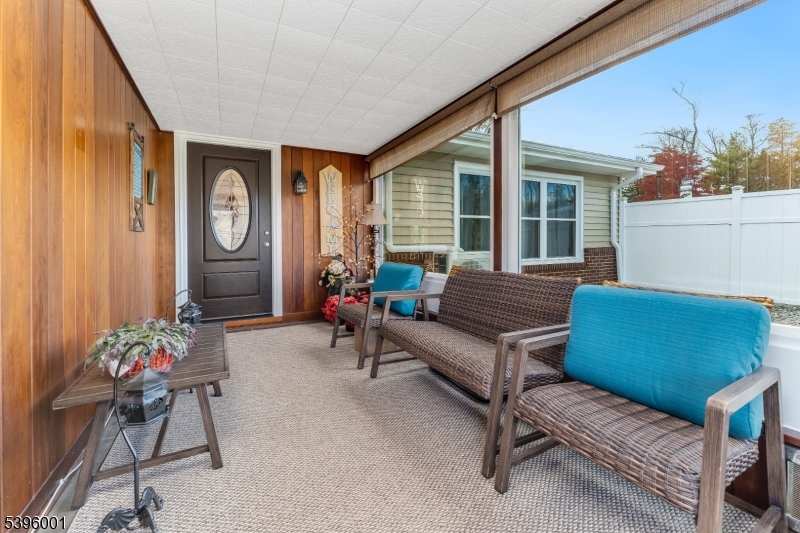 417 Mountain Rd