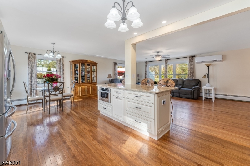 417 Mountain Rd