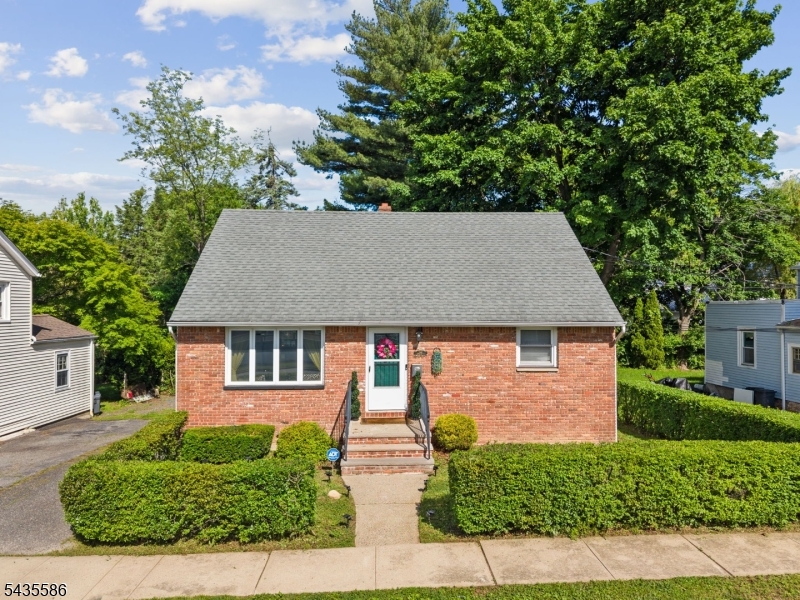 506 Green St