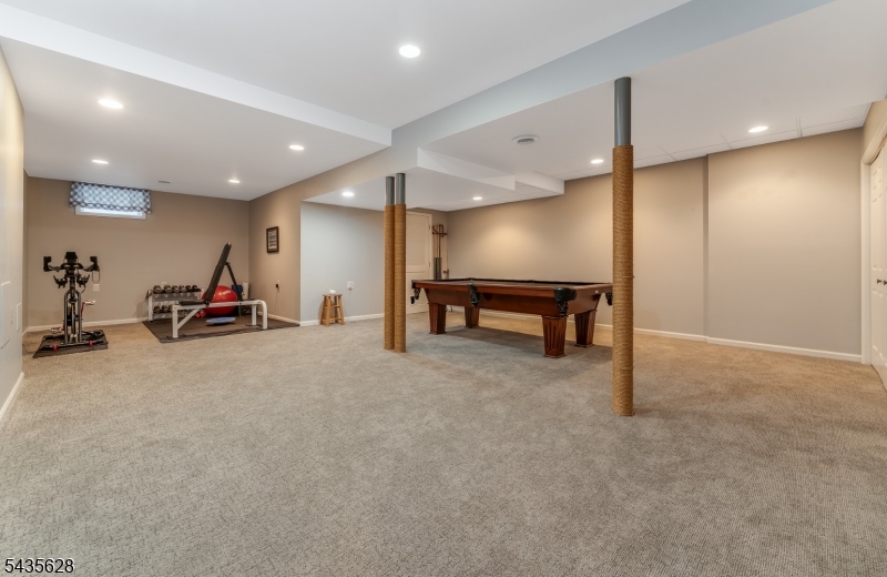 3 EWING DRIVE