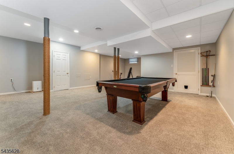 3 EWING DRIVE
