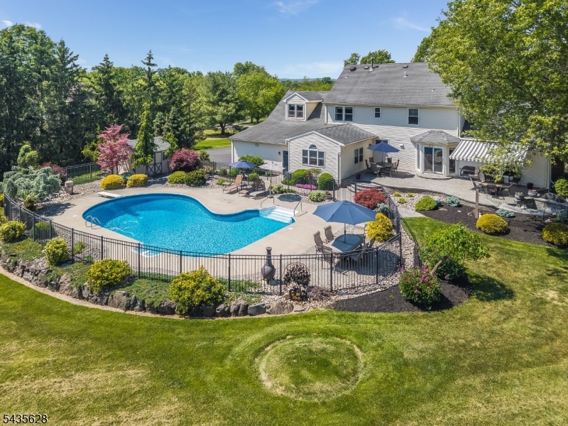 3 EWING DRIVE