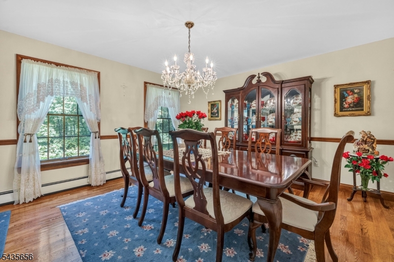 136 Henderson Rd