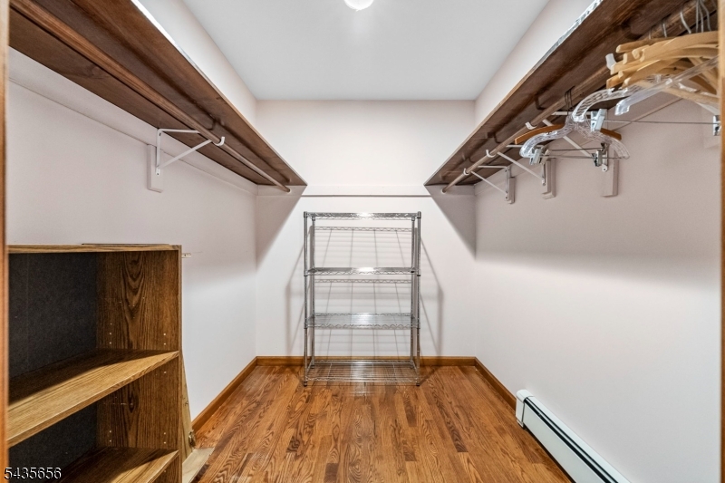 136 Henderson Rd