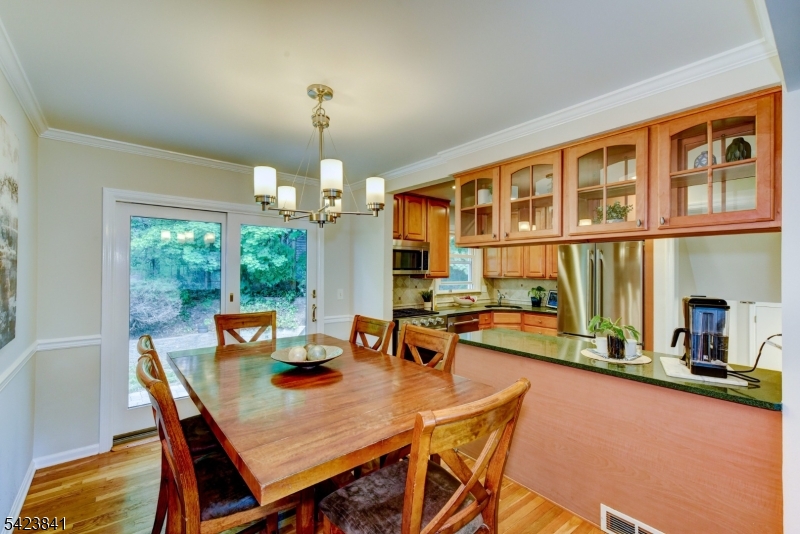 110 Woodland Rd