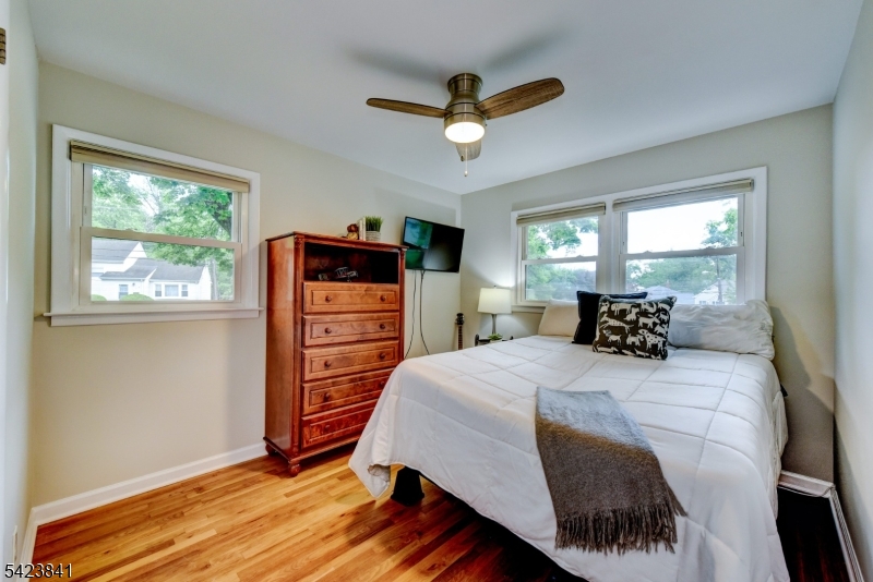 110 Woodland Rd