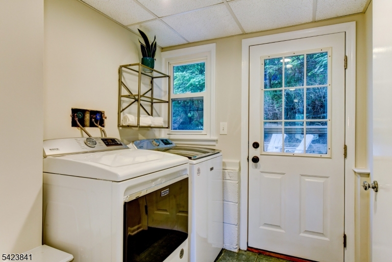 110 Woodland Rd