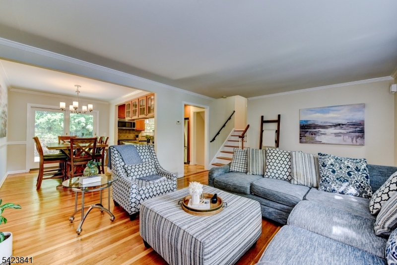 110 Woodland Rd