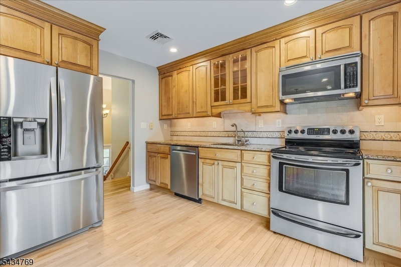 22 Green Apple Rd