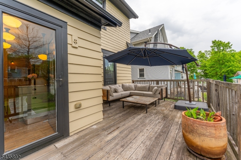 16 Coolidge Ave