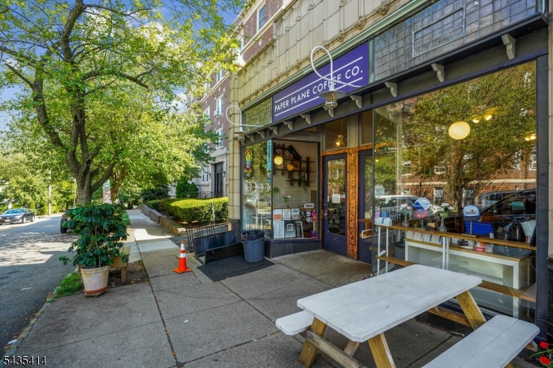 120 Buckingham Rd