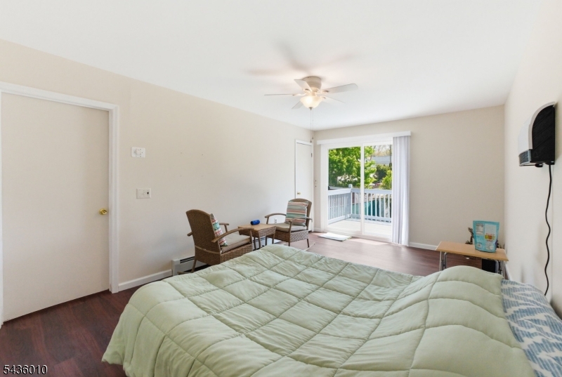221 W End Ave