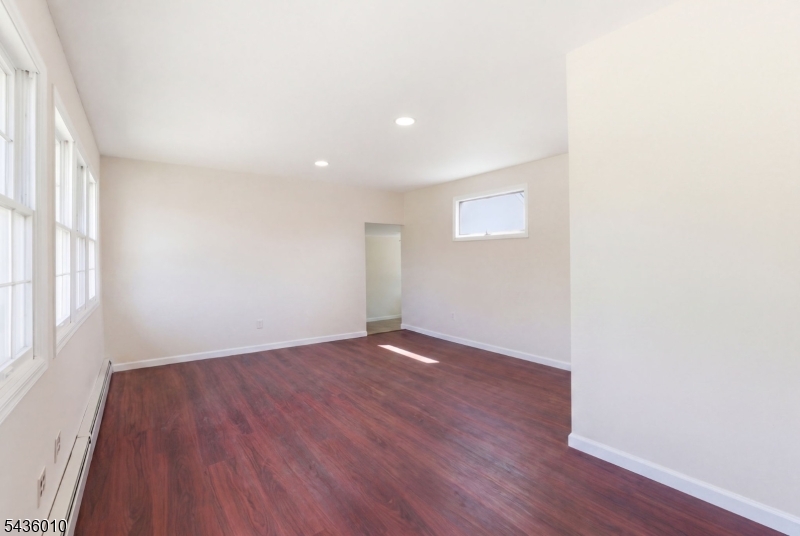 221 W End Ave