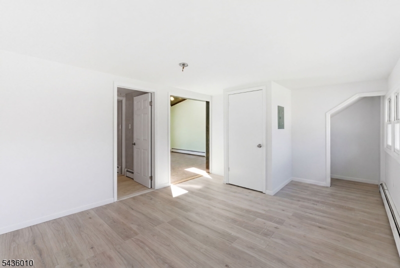 221 W End Ave