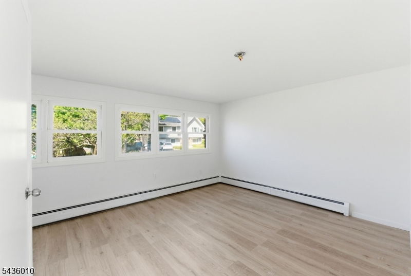 221 W End Ave