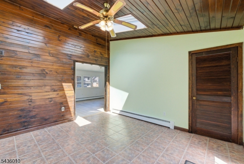 221 W End Ave