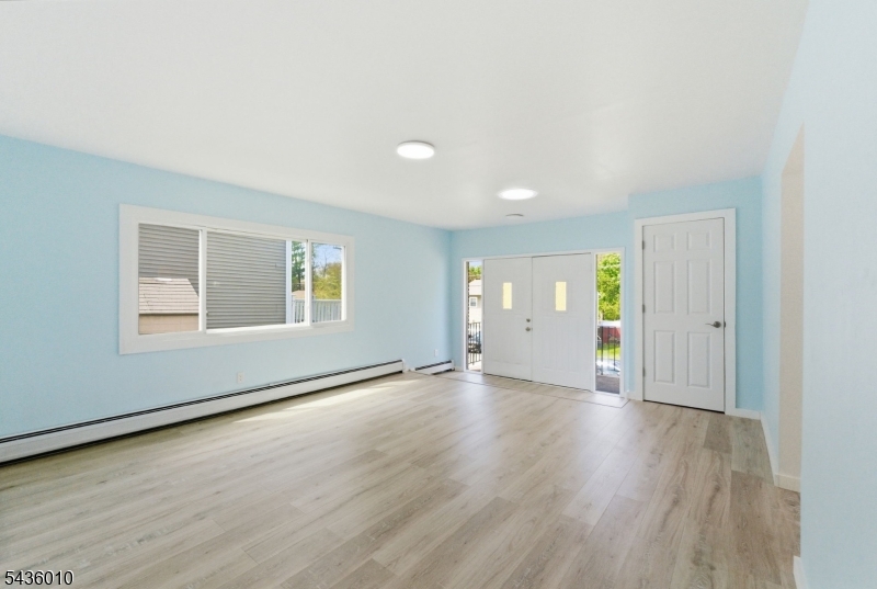221 W End Ave