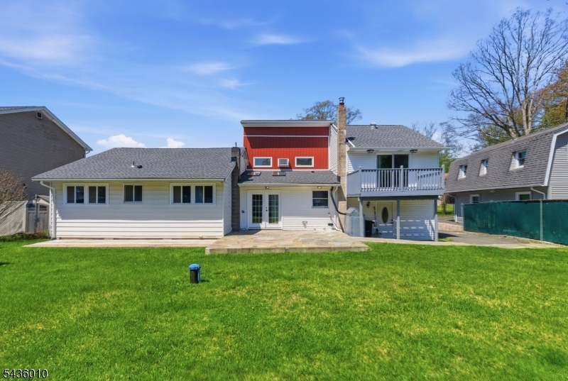 221 W End Ave