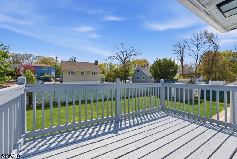 221 W End Ave